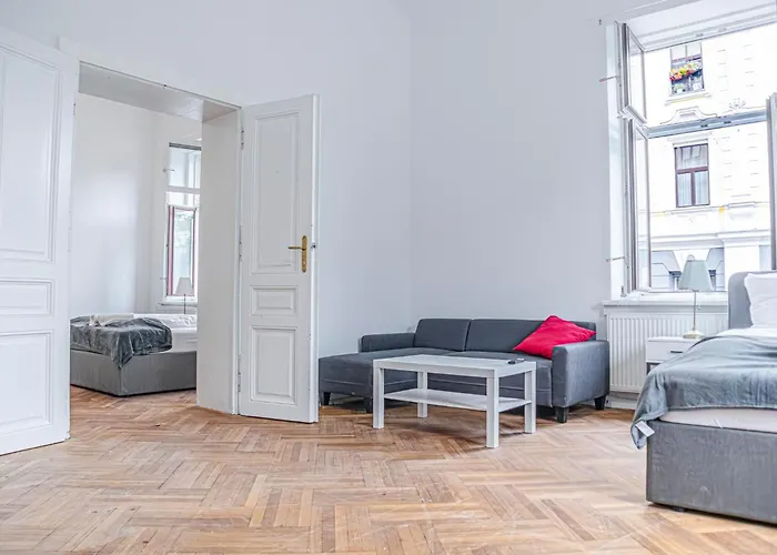 Classy 2br Apt. W/ Exclusive Location Near Akh *