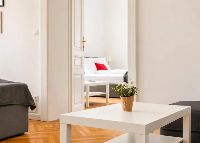 Classy 2br Apt. W/ Exclusive Location Near Akh *