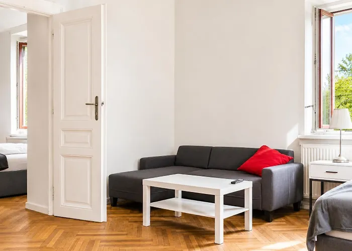 Classy 2br Apt. W/ Exclusive Location Near Akh * Vienna