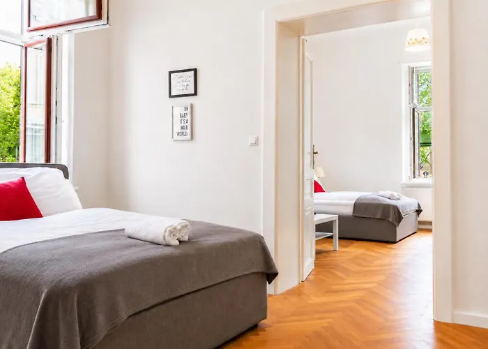 Classy 2br Apt. W/ Exclusive Location Near Akh Vienna