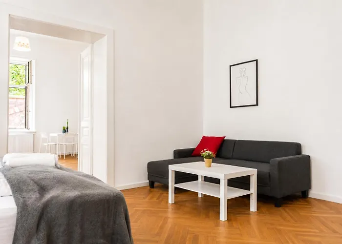 Classy 2br Apt. W/ Exclusive Location Near Akh * Vienna